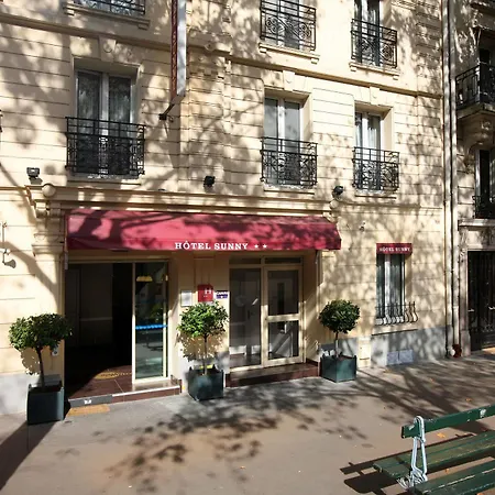 Sunny Hotel
