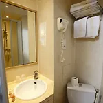 صني 2* باريس